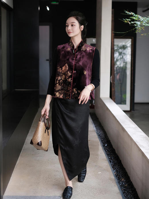 下架|盛唐牡丹 |真丝丝绒烫银对襟马甲 (四色可选) 商品图7