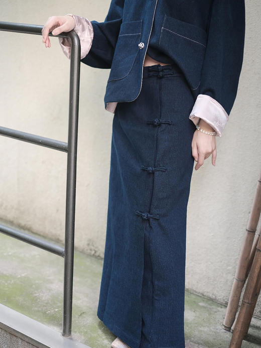 盛唐牡丹 |牛仔盘扣一步裙 商品图2