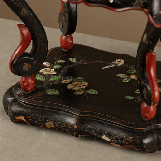 清 黑漆百宝嵌花鸟纹高束腰三弯腿带托泥香几摆件 商品图3