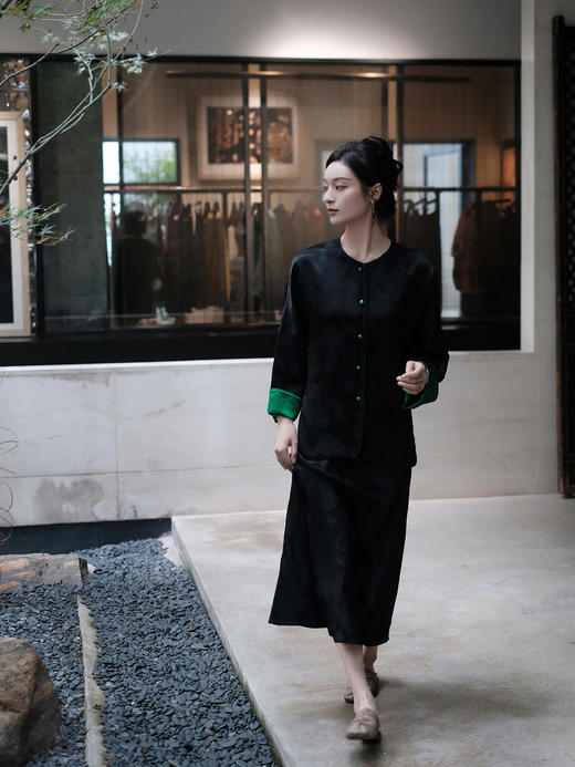 盛唐牡丹 | 真丝冠乐绉松鼠葡萄纹双面穿外套 商品图13