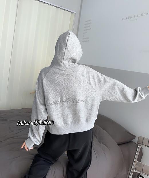 女卫衣外套66713 商品图1