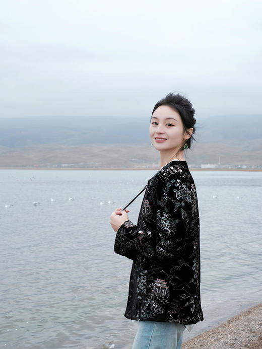 盛唐牡丹 |如意湖亭丝绒花扣外套 商品图3