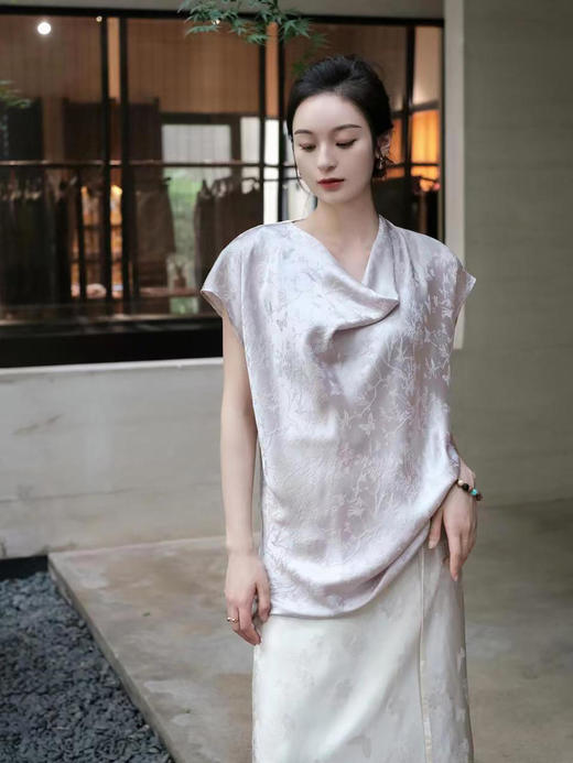 盛唐牡丹 |真丝提花荡领上衣 商品图2