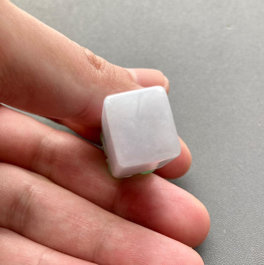 糯冰种阳绿翡翠印章 商品图8