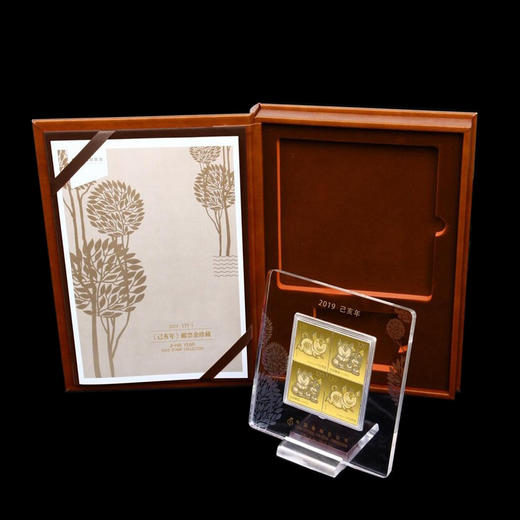 2019猪年邮票金 含纯金2克 猪小版邮票 带精美包装 商品图1