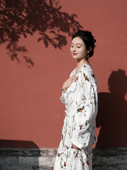 盛唐牡丹|春燕丝绒对襟外套 商品图0