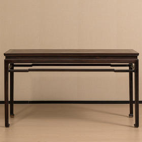 清 红木束腰罗锅枨马蹄腿条桌