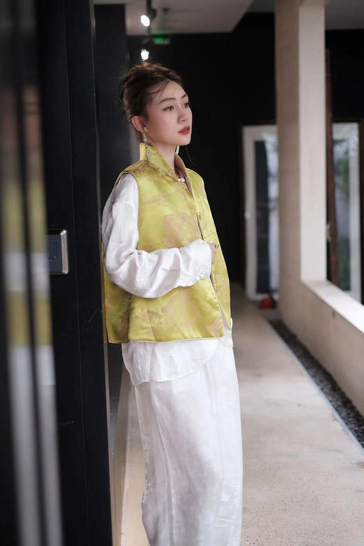 盛唐牡丹 |芙蓉翠鸟真丝提花双面穿马甲(夹棉） 商品图5