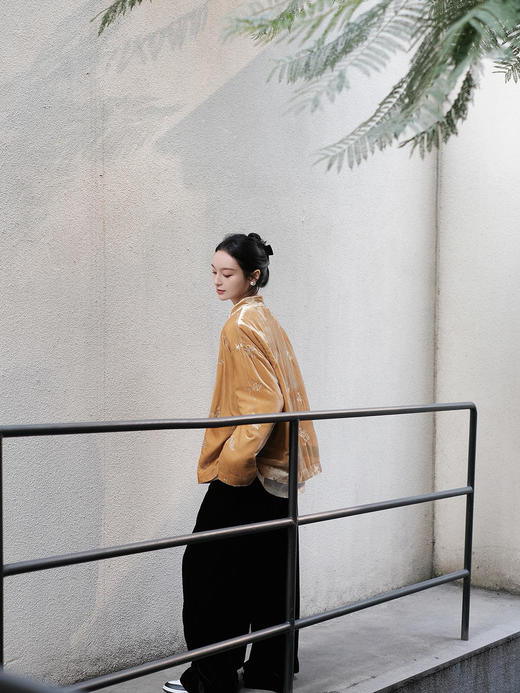 盛唐牡丹 |丝绒绣花大花扣夹棉外套 商品图8