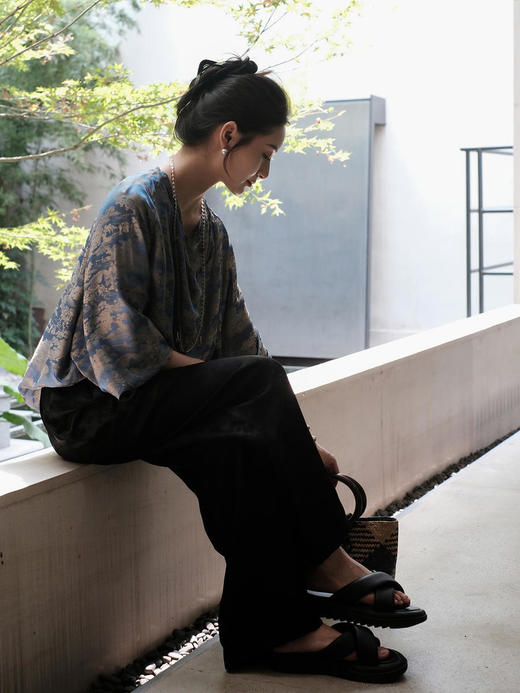 盛唐牡丹 |真丝提花蝶恋花松紧腰女裤 黑色/白色 商品图5