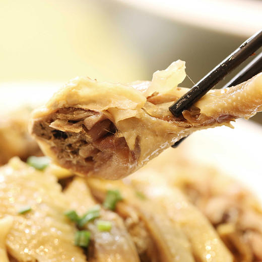 热卖【草腌鸡】现宰后入味2天，卤煮3小时，丝丝入味，鲜嫩细腻，童年味道，吃了舔手指 商品图0