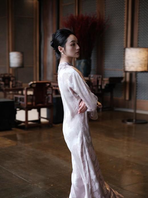 盛唐牡丹 |淡粉松鼠葡萄真丝斜襟旗袍裙 商品图3