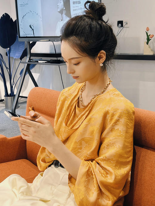 盛唐牡丹 |清明上河图提花缎面套头上衣 商品图6