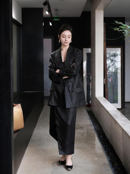 盛唐牡丹 |香云纱蝴蝶碎花纹西装外套 商品图8