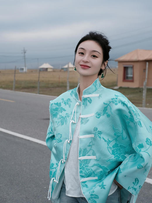 盛唐牡丹 |Tiffany蓝抽象牡丹漳绒外套 商品图1