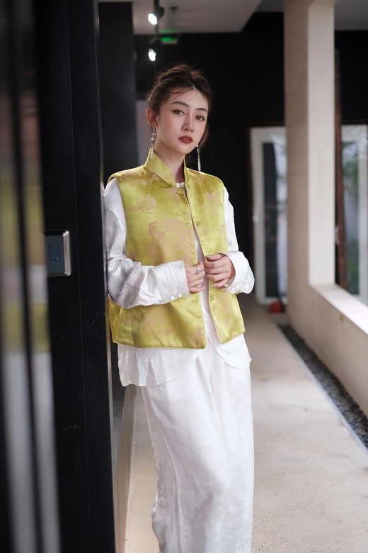 盛唐牡丹 |芙蓉翠鸟真丝提花双面穿马甲(夹棉） 商品图4