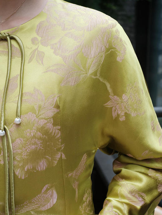 微瑕秒杀| 盛唐牡丹 |芙蓉翠鸟真丝外套(夹棉) [特价品](特殊商品不退不换) 商品图9