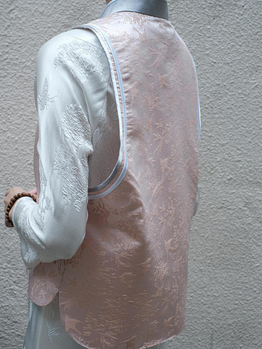 盛唐牡丹 |花锦缎喜鹊缠枝纹马甲/正反两穿 商品图4