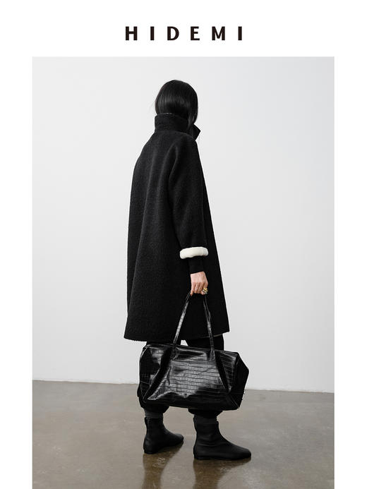 HIDEMI 双面alpaca长毛苏力羊驼毛立领可翻领式纽扣极简大衣 黑色/奶白色 商品图12