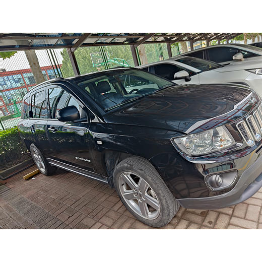 Jeep 指南者（进口） 2.0L 两驱运动版【长租-北京】 商品图2