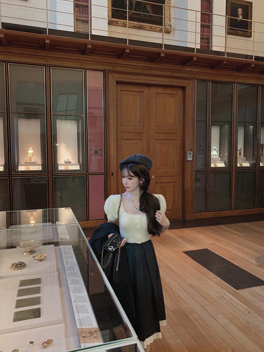 金蘑菇菇  安妮博物馆 / 设计感.复古减龄连衣裙 商品图3