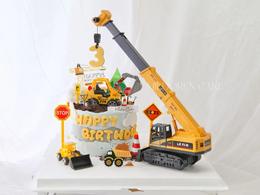 男孩款 工程车 吊车 挖掘机 工程队施工现场 周岁蛋糕