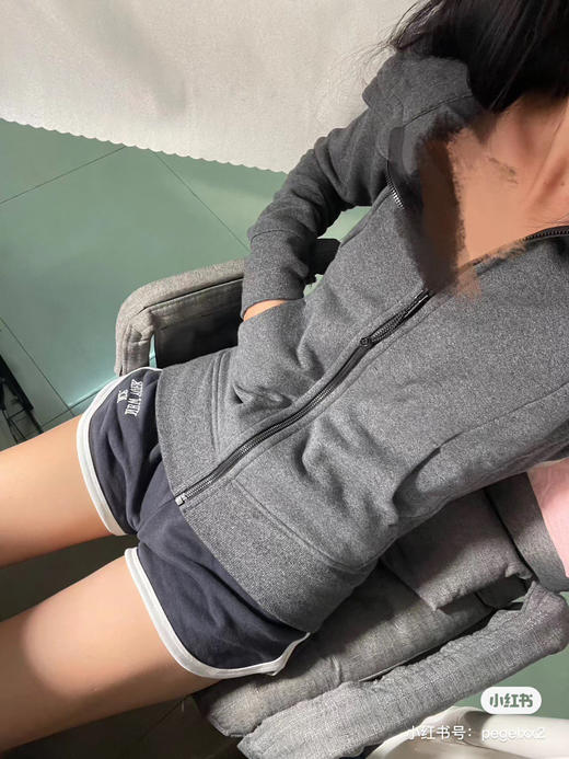 【清仓 女士5色加绒外套 秒杀】lulu scuba 连帽加绒修身外套 可以一直穿到深冬的外套 商品图2