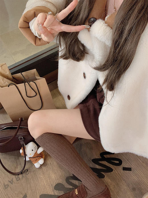 M码 金蘑菇菇 太妃玛奇朵/ 两面穿百搭宽松羊羔毛短外套 商品图5