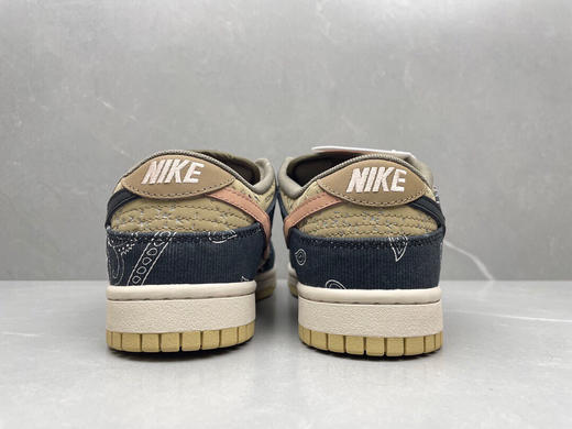 秋冬特惠💰390 Travis Scott x Nike Dunk SB Low "Jackboys" 腰果花印花 低帮 商品图6