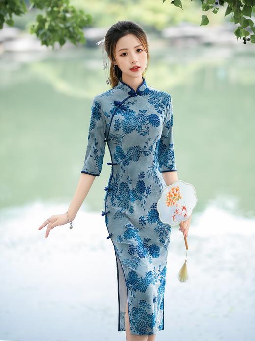 日常复古，秋冬长款双层雪尼尔七分袖旗袍改良植绒旗袍ZA-5181 商品图4