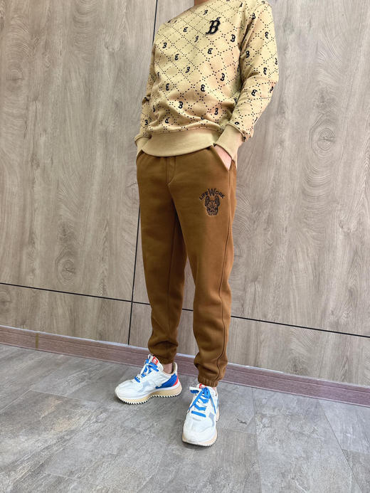 【孤品 捡漏】法斗原单无吊牌 加绒卫裤 商品图2