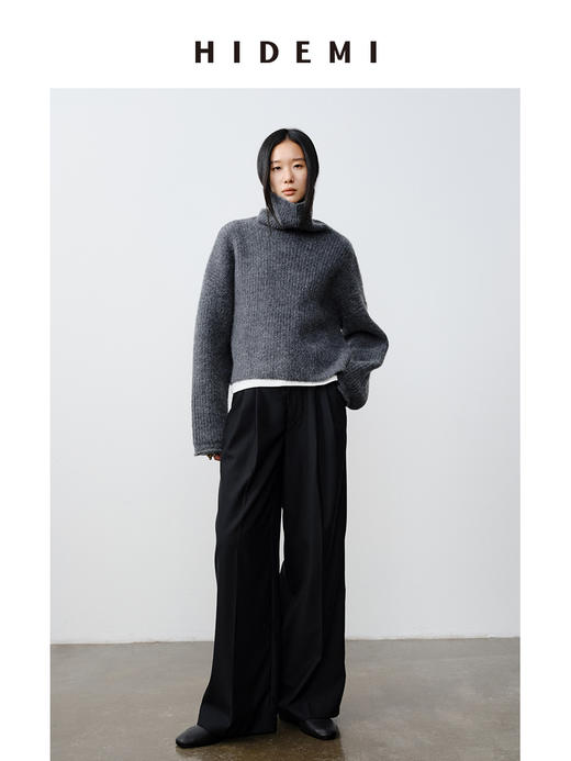 HIDEMI 羊驼毛花纱极简设计感高领长袖廓形短款毛衣 黑色/灰色 商品图1