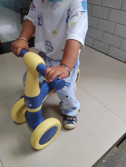 Z3125 儿童平衡车溜溜车 蓝黄/粉色（颜色随机发货） 商品图2