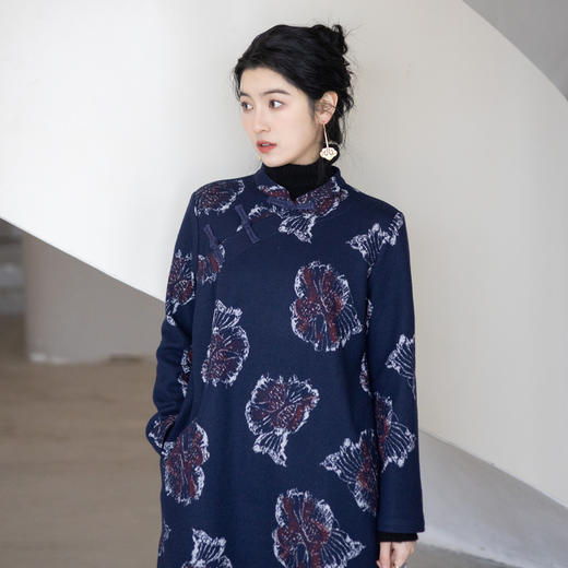 绽放1078朵/藏青色文艺复古羊毛连衣裙 商品图1