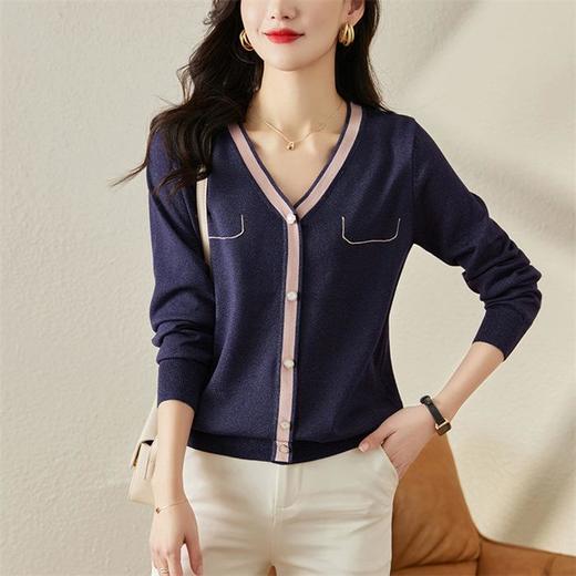 针织衫女长袖春秋季新款潮女装洋气毛衣韩版春秋款宽松v领上衣 商品图0