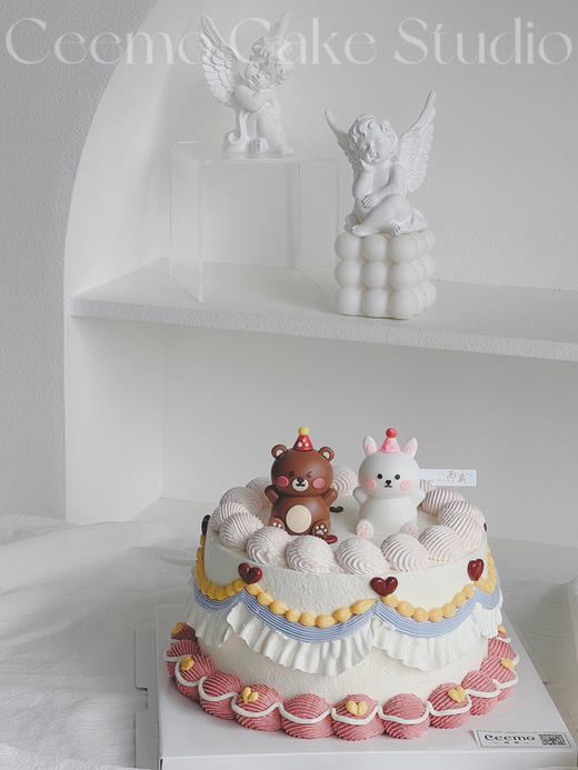 小熊小兔复古裙边蛋糕 商品图1