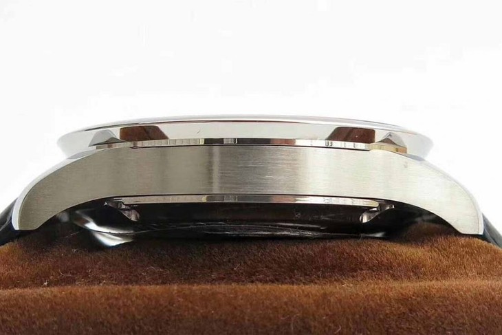 ZF厂万国葡萄牙系列计时IW371447复刻腕表质量怎么样