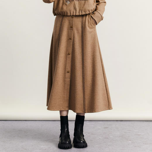 谜底A字型半身裙2023冬季新品文艺风高腰百搭单排扣长裙234MB1568 商品图0