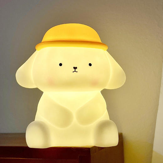 【温柔如斯！送礼好物】卡通布丁狗小夜灯创意卧室床头灯 暖光儿童发光玩具夜市摆地摊礼品，精美装饰丝带 美观可爱 图案生动-QQ 商品图5