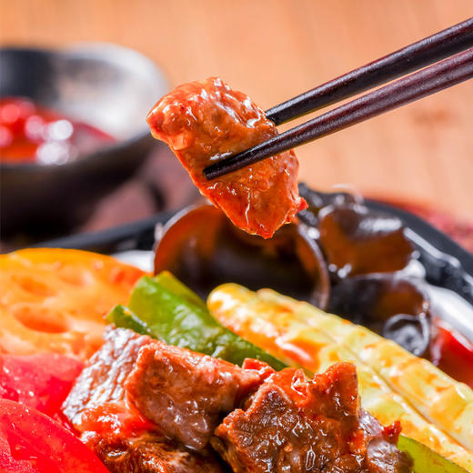 【易熟易入味！自助懒人火锅】浓汤悠然，爽脆嫩牛迷人。独享麻辣滋味，麻辣嫩牛自热小火锅自煮自助懒人火锅速食套餐荤菜—DD健康 商品图2