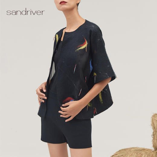 羊绒真丝相拼手工毛毡女大衣SJF95W429W 商品图1