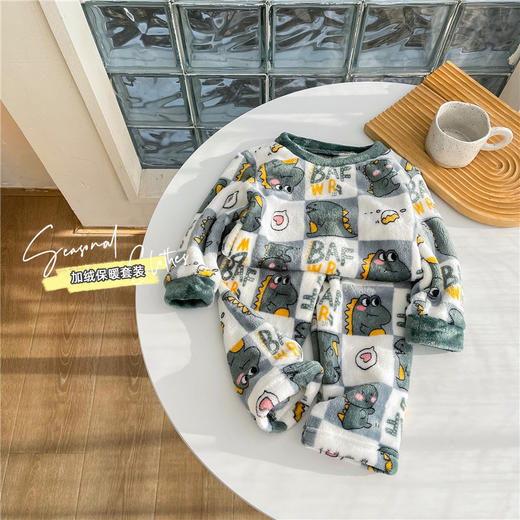 【可爱柔软舒适❗️加绒保暖套装】可家居可外穿，儿童秋冬法兰绒睡衣套装 女童加绒加厚家居服 男宝宝保暖内衣套装父亲节礼物新年礼盒年货礼盒 商品图1