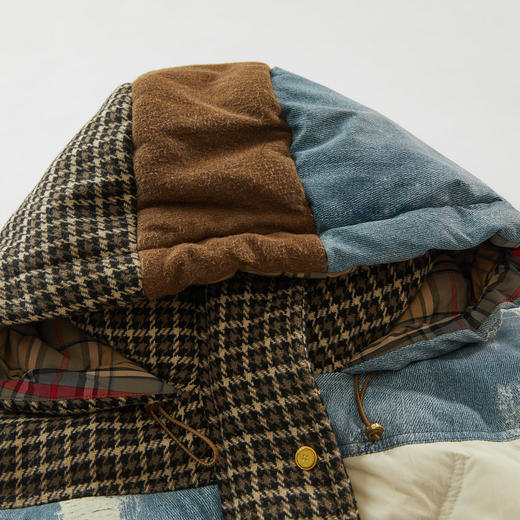 谜底中长款连帽羽绒服女2023冬款复古设计感拼接面包服234MY1586 商品图3