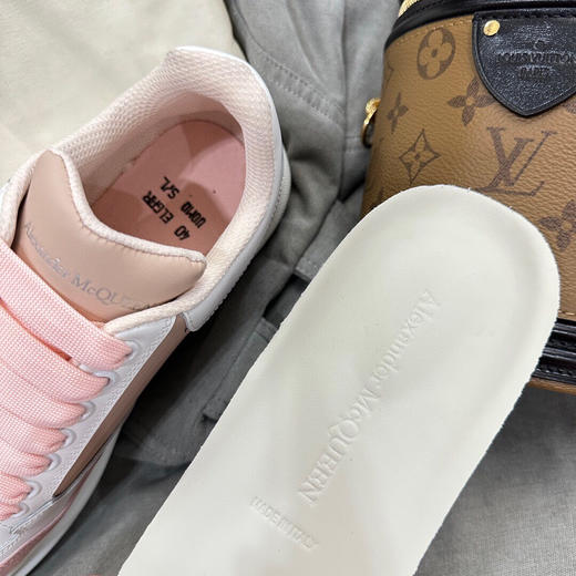 秋冬特惠💰600 纯原版本 # Alexander McQueen/亚历山大麦昆 2023ss 商品图6