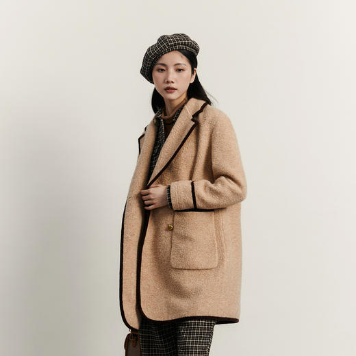 谜底羊毛呢大衣女2023冬新款学院风设计感绣花宽松外套234MD1527 商品图1