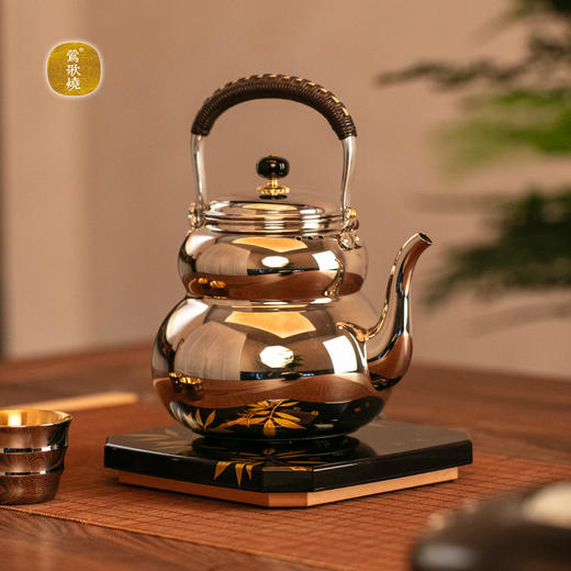 莺歌烧天竺纹智能电水壶 商品图1