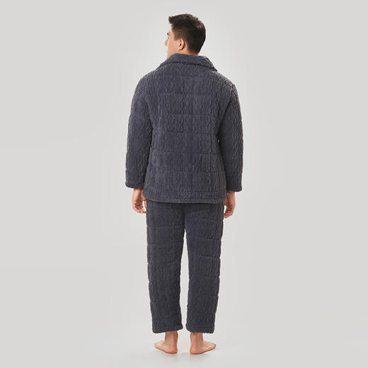 都市丽人都市锋尚生活家居男士睡衣长毛绒烂花夹棉加厚款长袖长裤类家居服套装FH31K2 商品图3