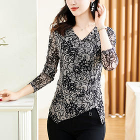 KQL E001M6793新款V领网纱印花套头T恤内搭外穿打底衫