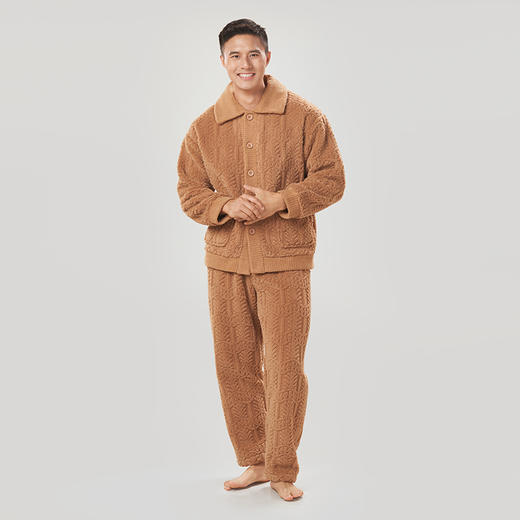 都市丽人都市锋尚舒适外出男士睡衣长毛绒剪花法兰绒厚款长袖长裤类家居服套装FH31J5 商品图1