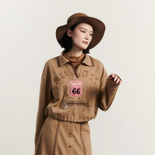 谜底POLO领上衣长袖女2023冬新品学院风文艺绣花百搭T恤234MC1561 商品图1